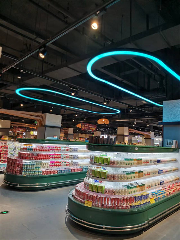 圓形環島風幕柜1.jpg 圓形環島風幕柜1.jpg